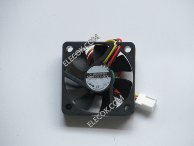 ADDA AD0512LB-G72 12V 0,09A 3 cable Enfriamiento Ventilador 
