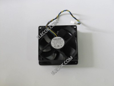 FOXCONN PV902512PSPF 12V 0,4A 4 cable Enfriamiento Ventilador 