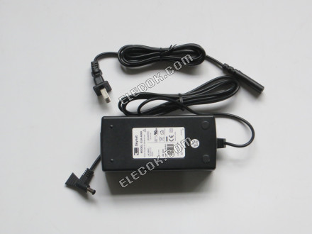ELK-A069 24V 2,5A 60W AC Adapter Für Skynet weinmann WM 24480 Medical Verwendung Netzteil Charger 6.4*4.4mm Rund mouth mit needle 