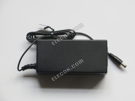 Honoto ADS-65DIB-48-1 48065E 48V 1,36A 65,28W 65W CA Adapter Para POE Fuente De Alimentación Charger, interfaz es 5,5 * 1,7 MM. 