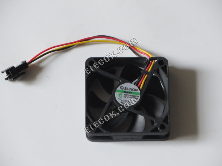 SUNON ME60151V3-0000-G99 12V 0.90W 3線冷却ファン