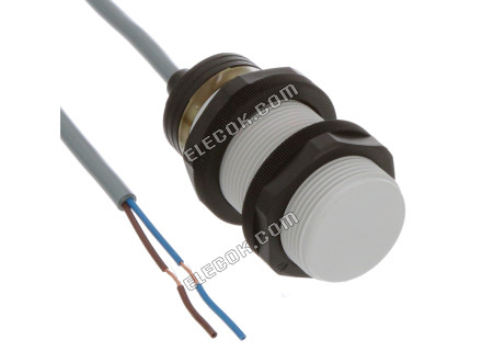 Carlo Gavazzi, Inc. IA30CLF10UC Inductive Proximity Sensors 
