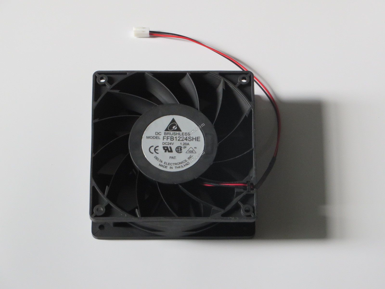 DELTA FFB1224SHE 24V 1.2A 19.2W 2wires Cooling Fan 