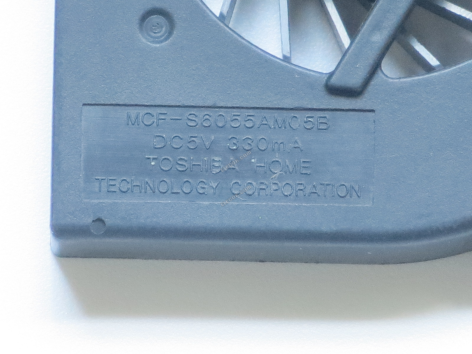 Fujistu Ventola MCF-S6055AM05B 5V 330MA 3 fili 