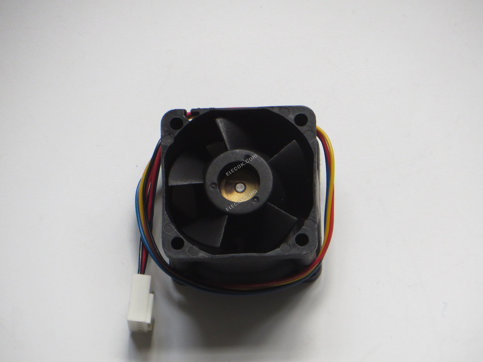 ADDA AD0412HB-B5BDS HFP -LF DC Fans DC FAN 40x40x28 12V H/S 2BALL BRNG PWM 12V 0.60A 4wires Cooling Fan 