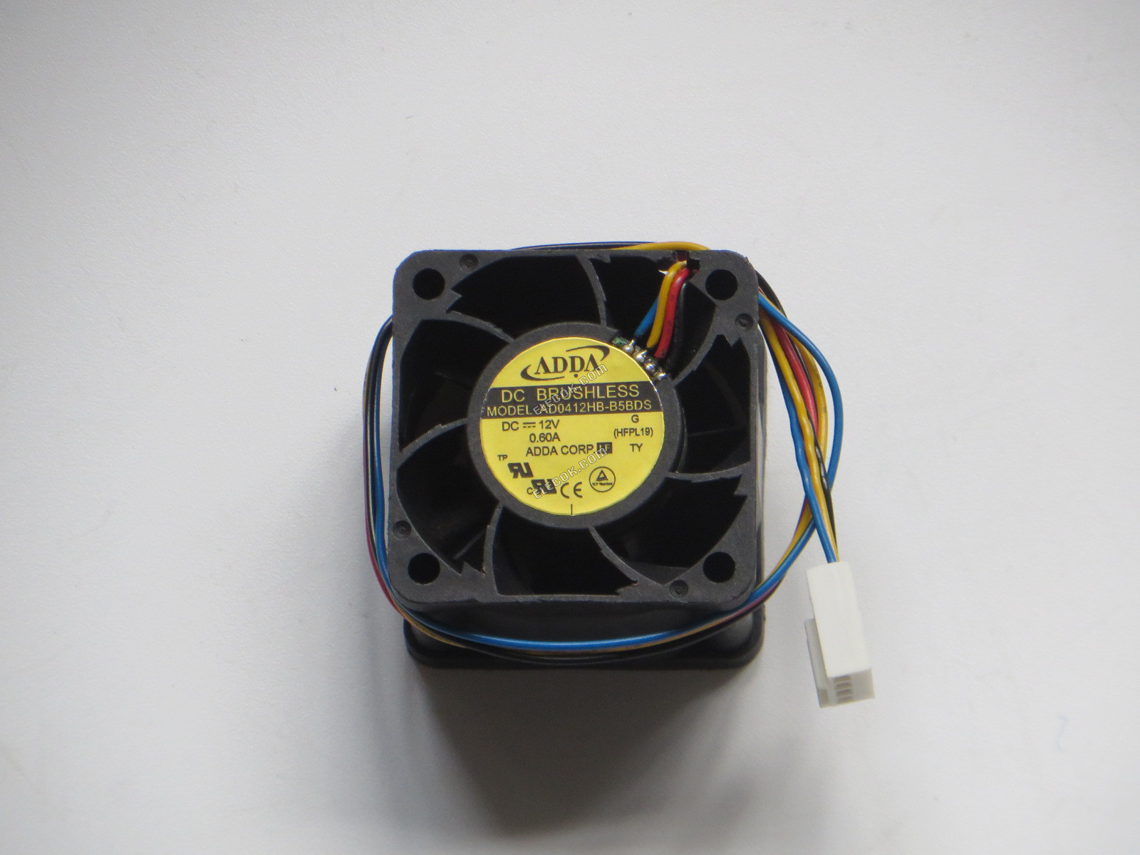 ADDA AD0412HB-B5BDS HFP -LF DC Fans DC FAN 40x40x28 12V H/S 2BALL BRNG PWM 12V 0.60A 4wires Cooling Fan 