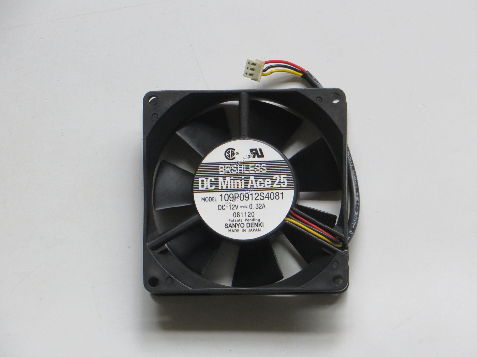 Sanyo 109P0912S4081 12V 0,32A 3 przewody Wentylator Chłodzący 