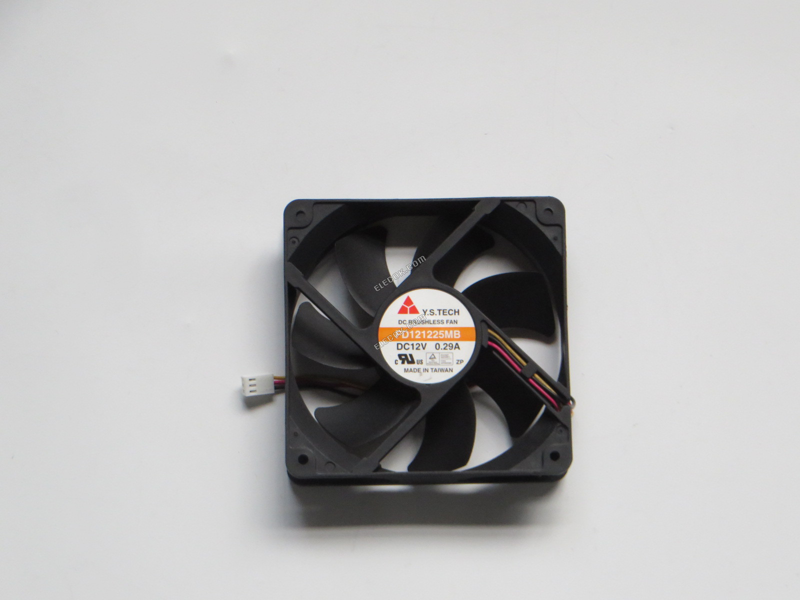 Y.S.TECH FD121225MB 12V 0.29A 3wires cooling fan 