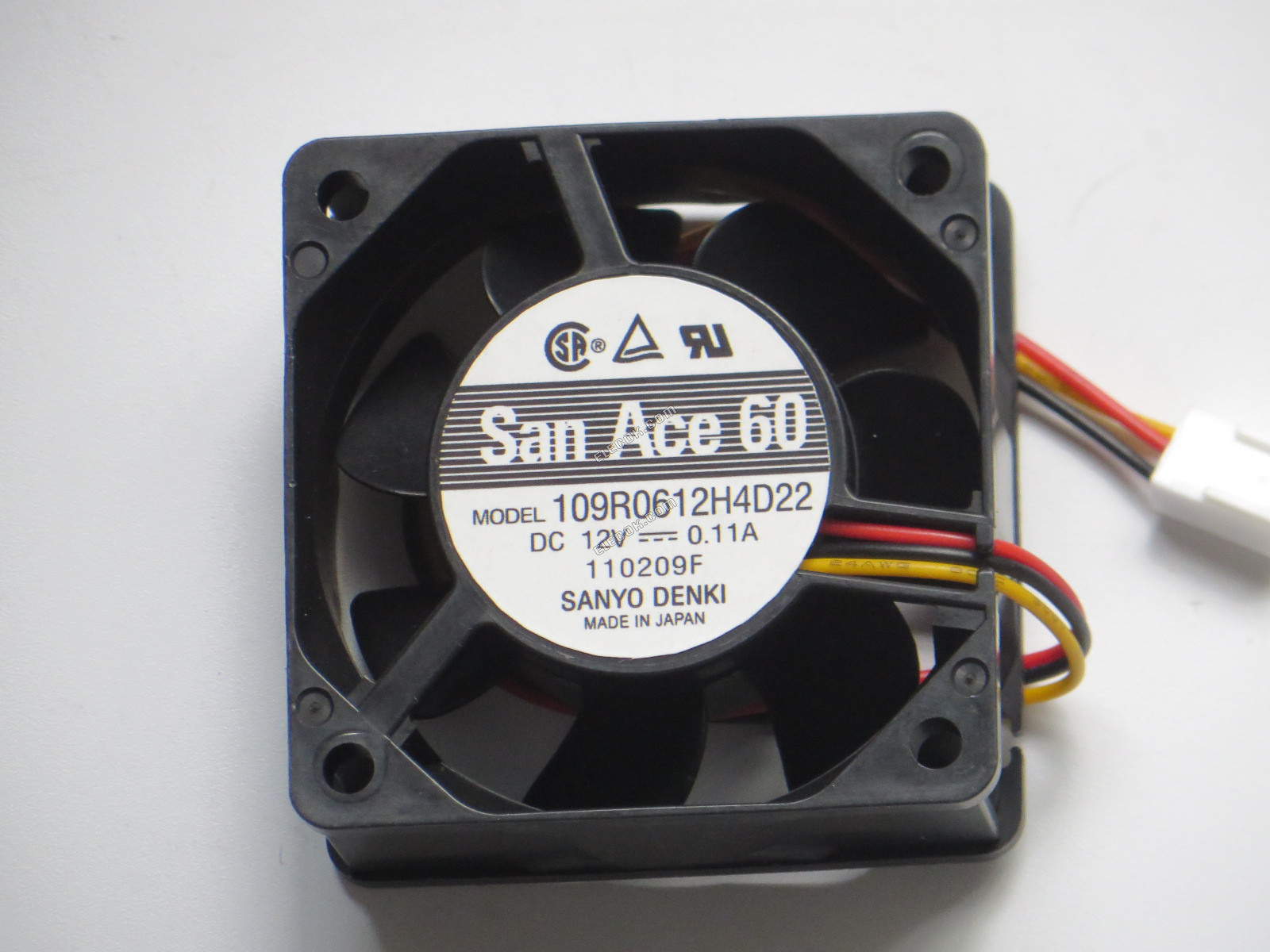 Sanyo 109R0612H4D22 12V 0.11A 3wires Cooling Fan 