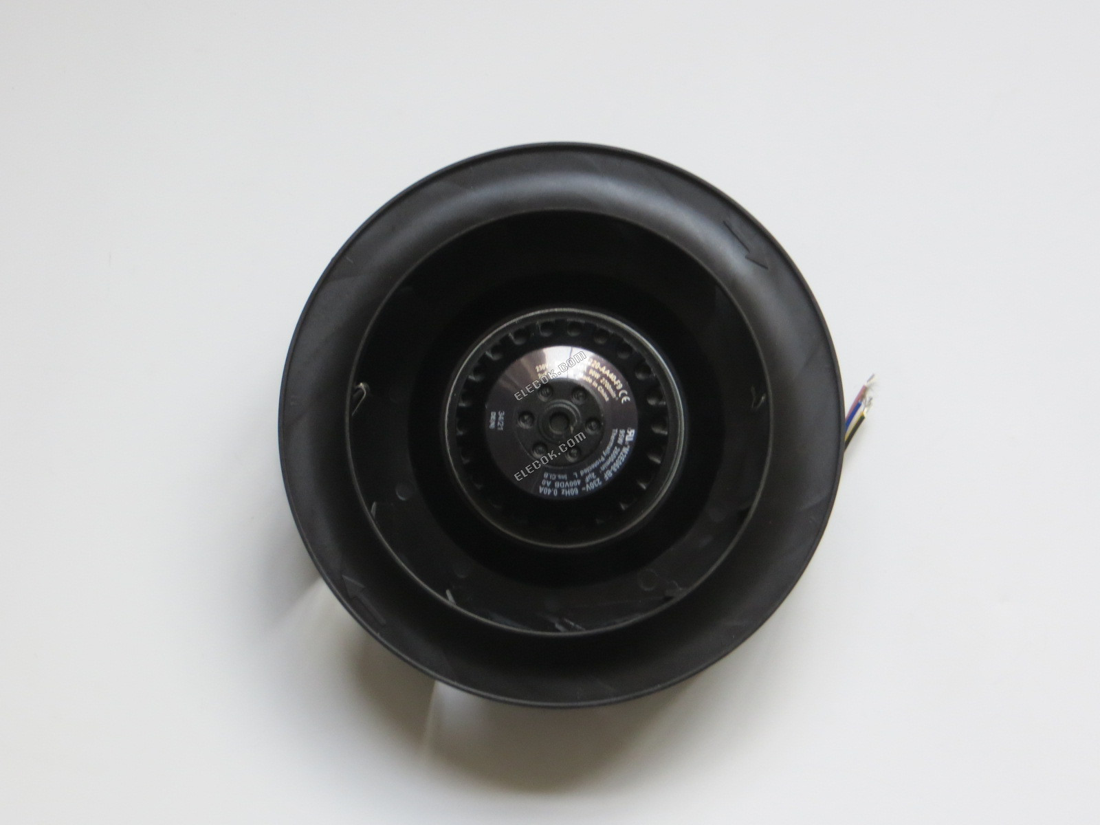 Ebmpapst R2E220-AA40-F9 230V 50/60Z 0.40A 90/95W 4 draden Koelventilator, alternatief 
