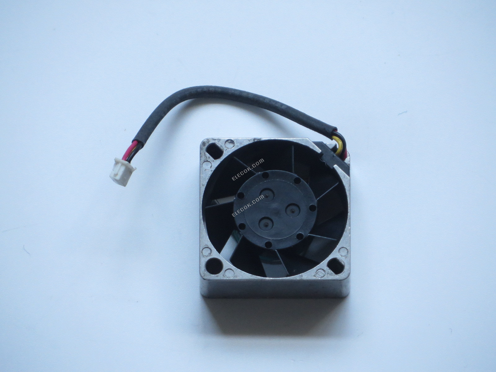 Panasonic UDQFH2H11LAE 9V 0.06A 3 wires Cooling Fan used 