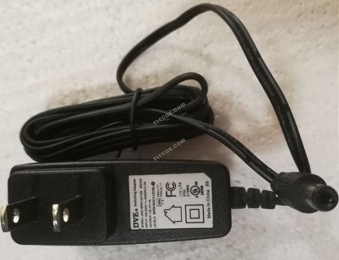 DVE DSC-8PFA-05 CA Adapter 5V-12V 5V 1A, 5,5/2.5mm, US 2P 
