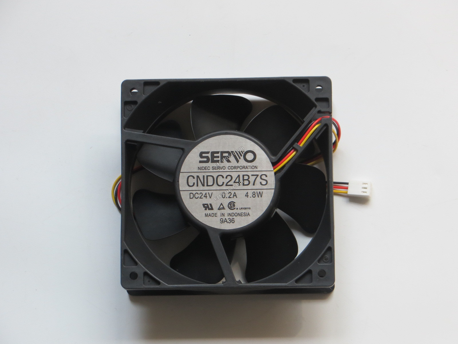 SERVO CNDC24B7S 24V 0.2A 4.8W 3wires cooling fan 
