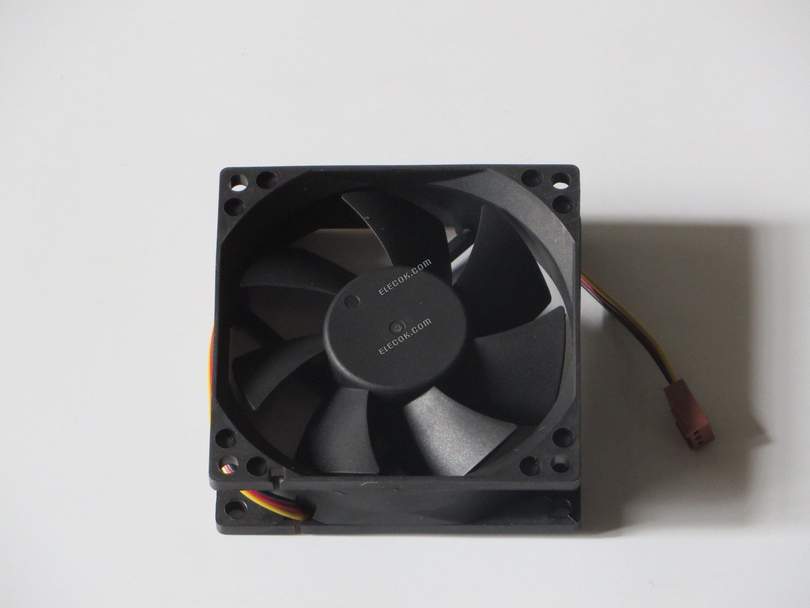 AVC DF0802512SEHN 12V 0.30A 3.6W 3wires cooling fan 