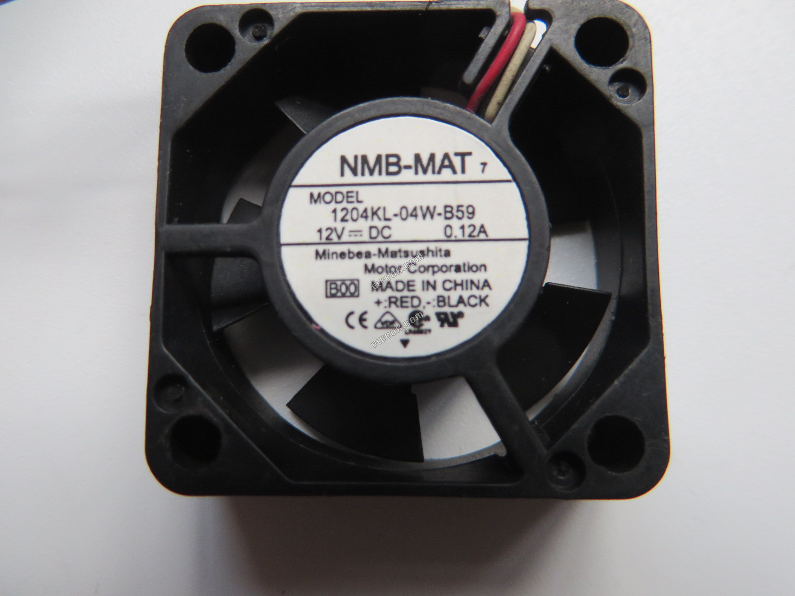 NMB 1204KL-04W-B59 3010 12V 0.12A 3wires Cooling Fan 