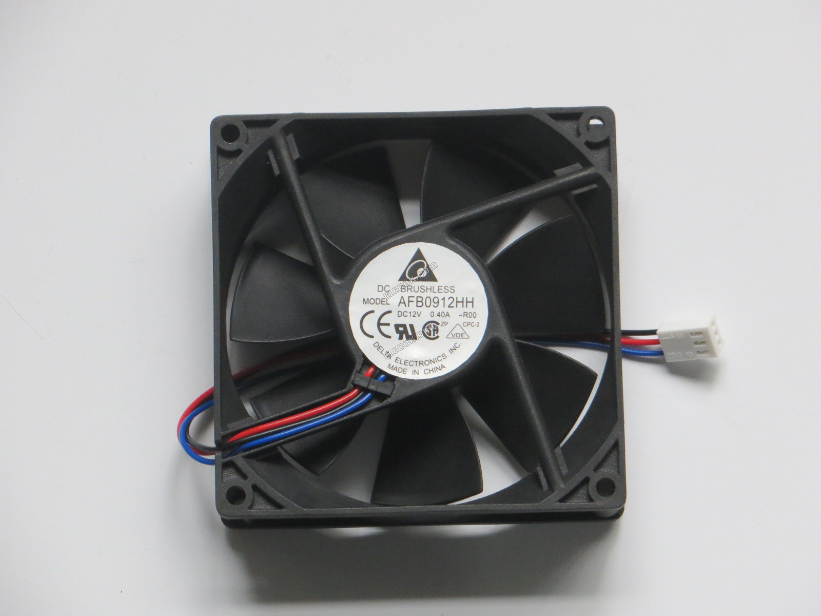 DELTA AFB0912HH-R00 12V 0,4A 3W 3 fils Ventilateur De Refroidissement 