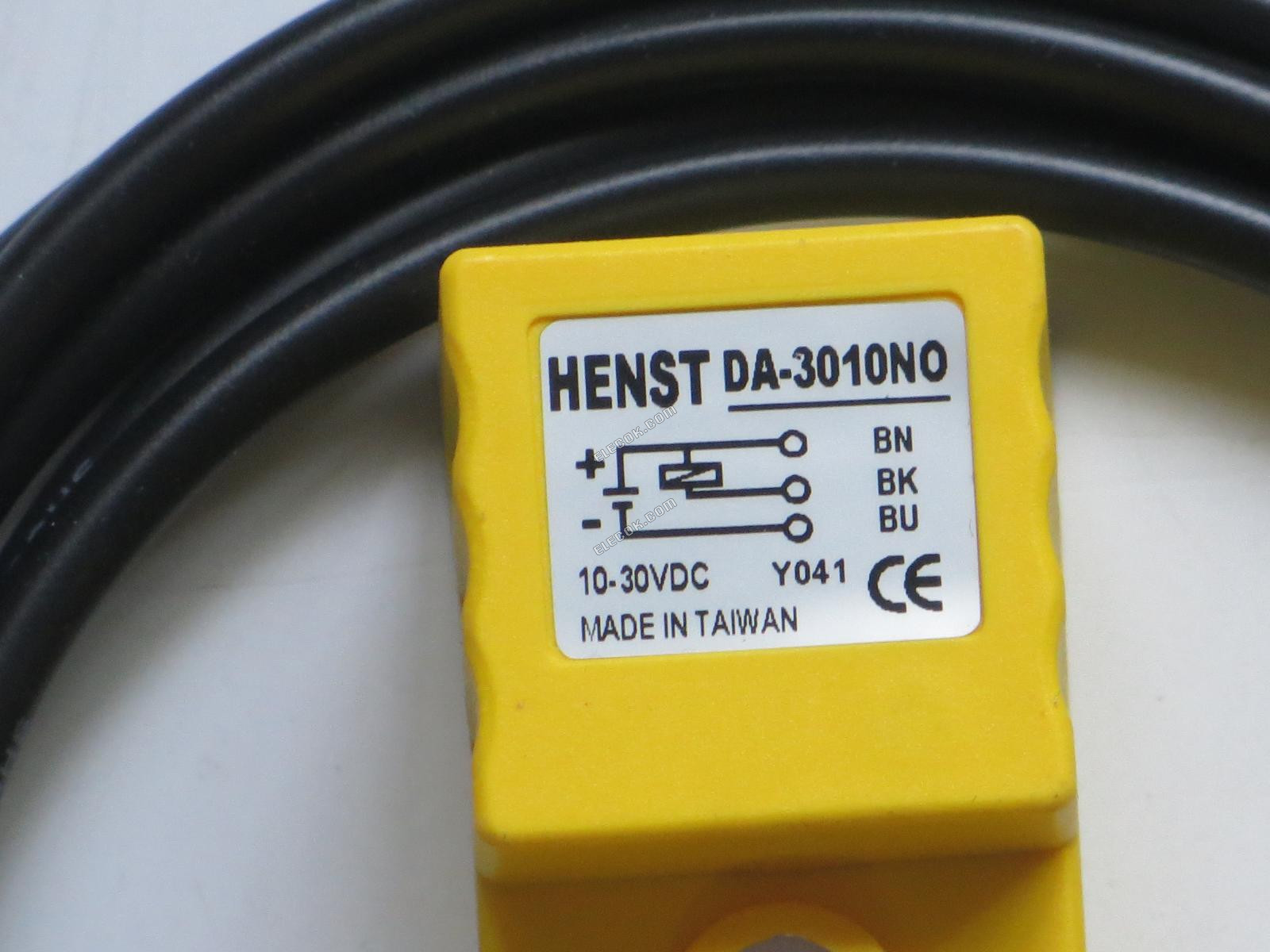 HENST DA-3010NO proximity switch photoelectric sensor 