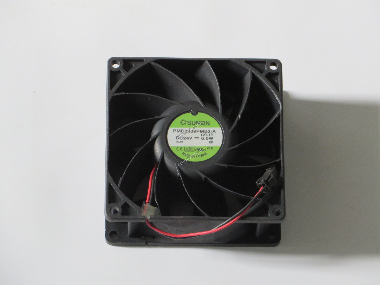 SUNON PMD2409PMB3-A 24V 6.0W 2 drähte Kühllüfter 