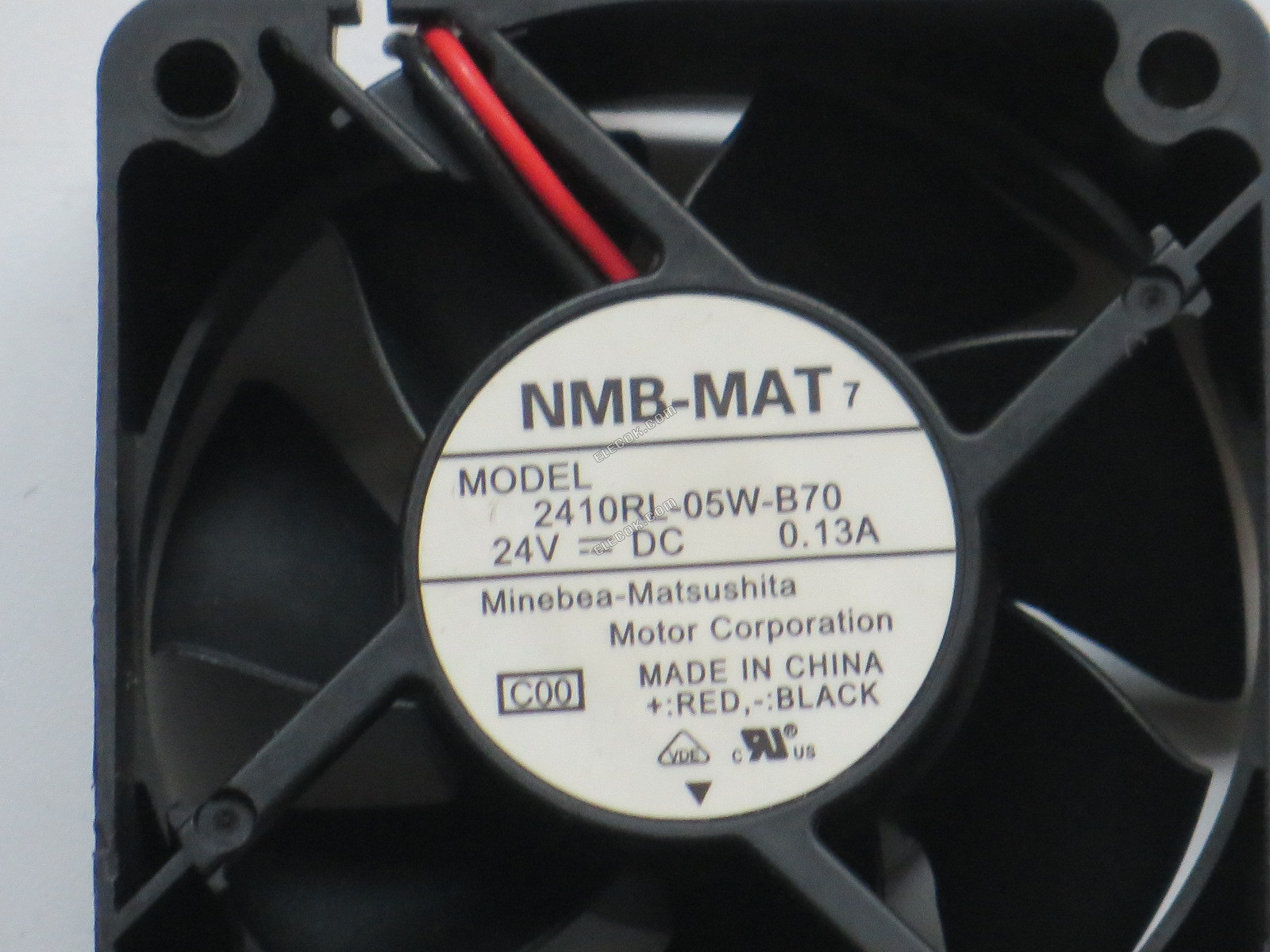 NMB 2410RL-05W-B70 24V 0.13A 2wires cooling fan 