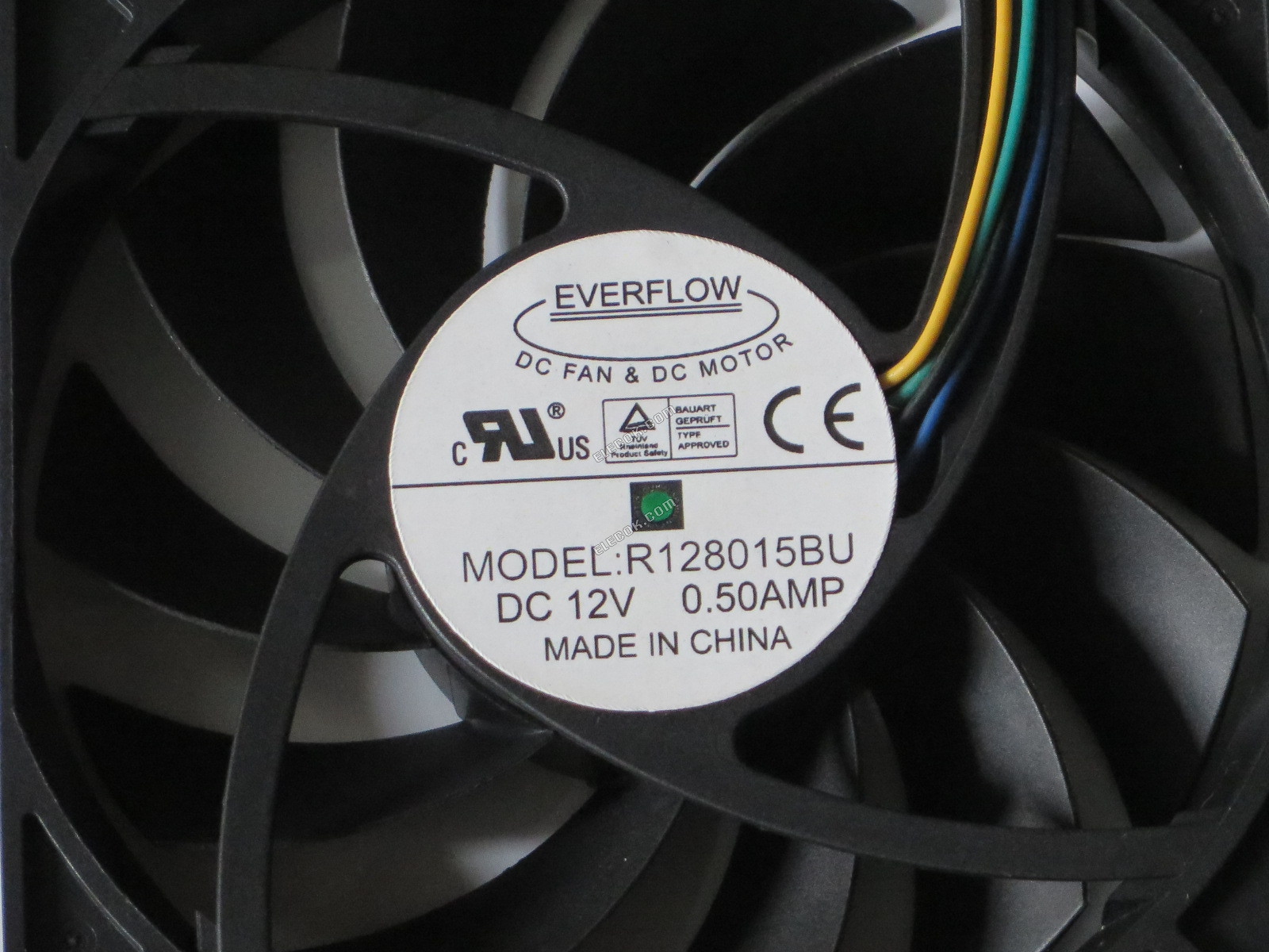 EVERFLOW R128015BU 12V 0.50A 4wires cooling fan 