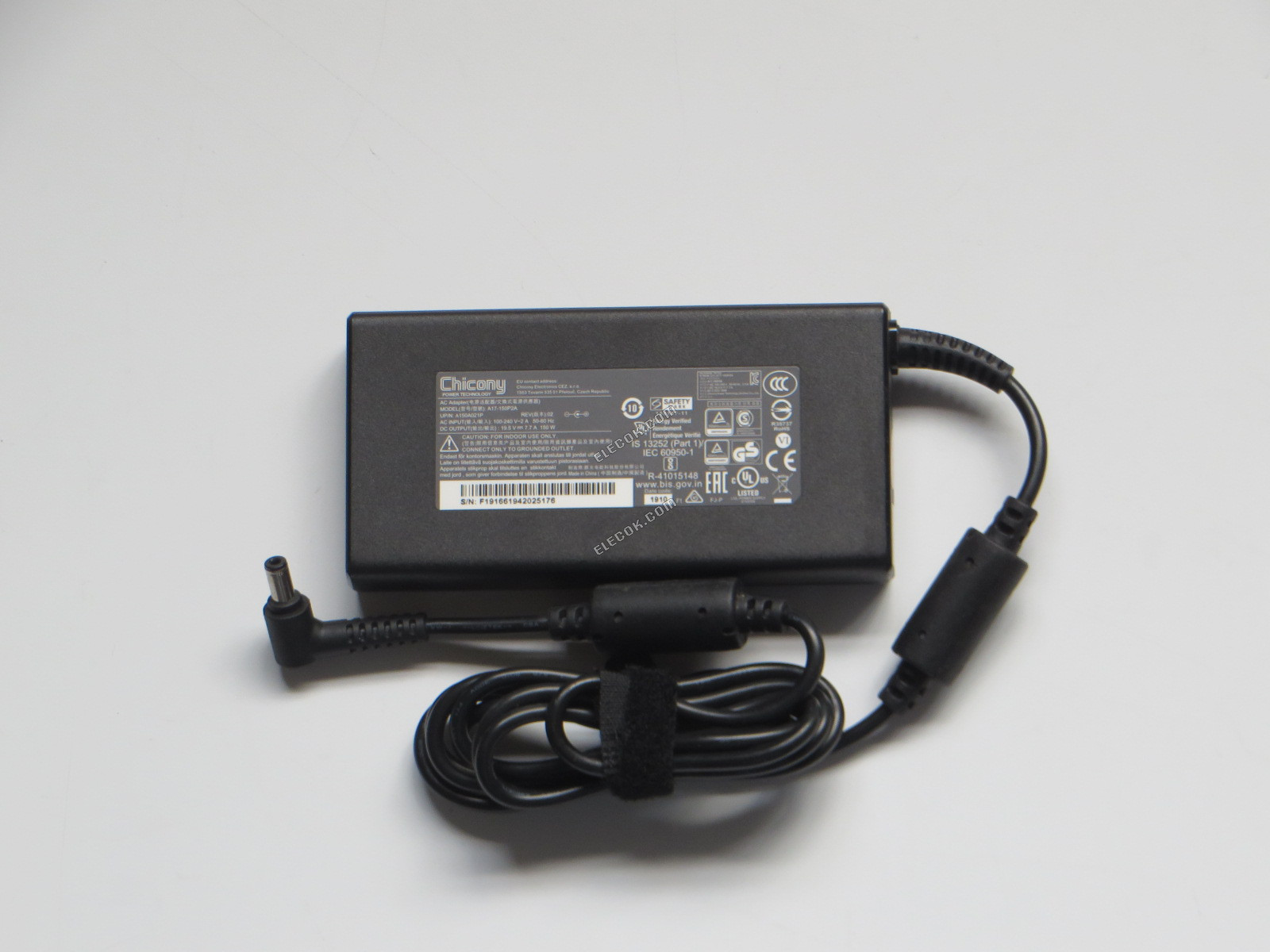 Chicong 19.5V7.7A A17-150P2A, interfejs jest 5.5*2.5MM hollow okrągły mouth 
