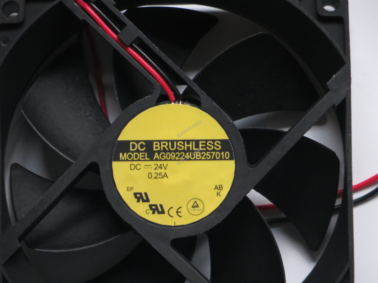 ADDA AG09224UB257010-LF(AG09224UB257010) DC Fans Fan 24VDC 0.25A 2 WRIES UltraSpd BallBear