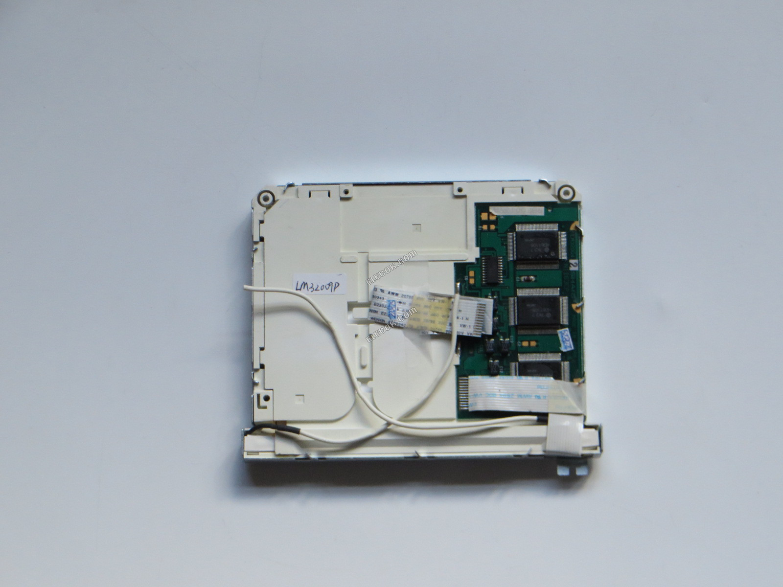SHARP LM32009P 5,7  colla LCD Panelis, oriģināls lietots 