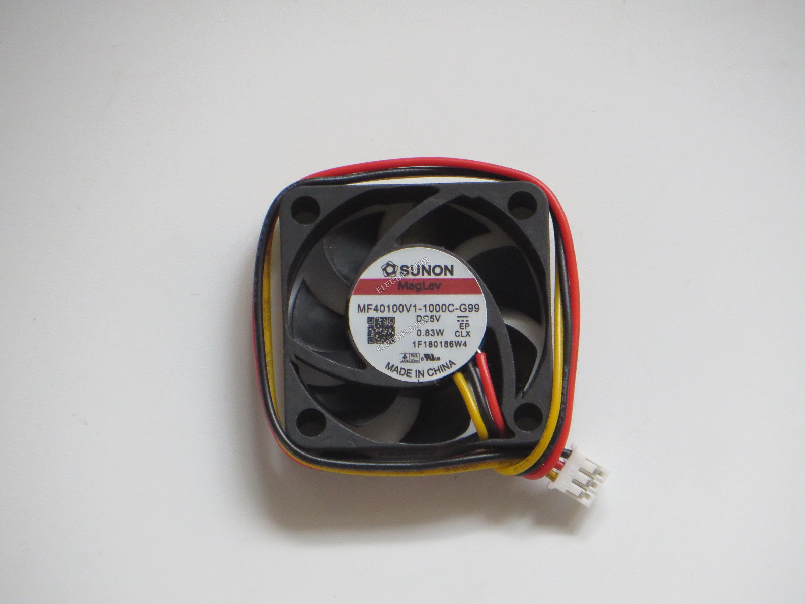 Sunon MF40100V1-1000C-G99 5V 0.83W 3線冷却ファン
