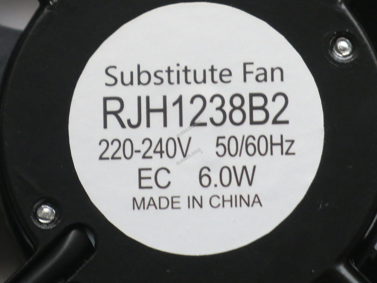 XFAN RJH1238B2 12038 220-240VAC 6W 0.05A プラグ接続付き, 代替品