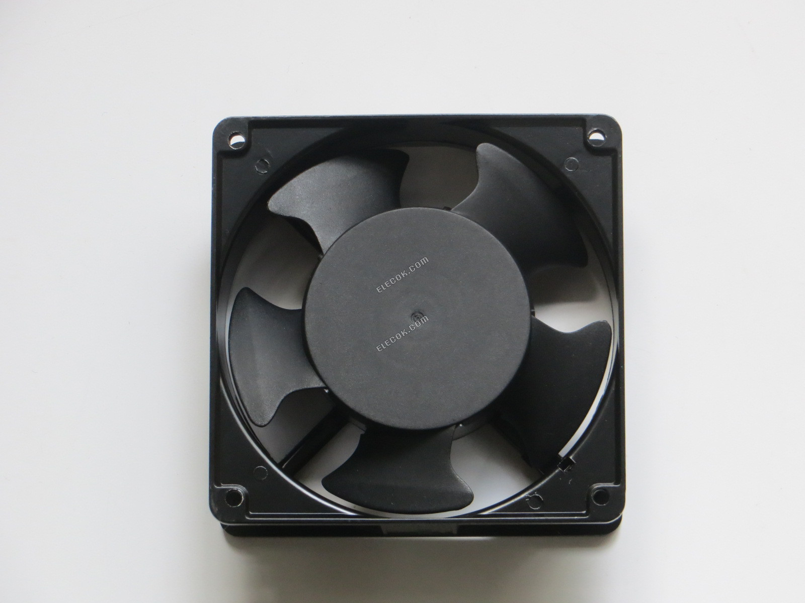 XFAN RJH1238B2 12038 220-240VAC 6W 0.05A プラグ接続付き, 代替品