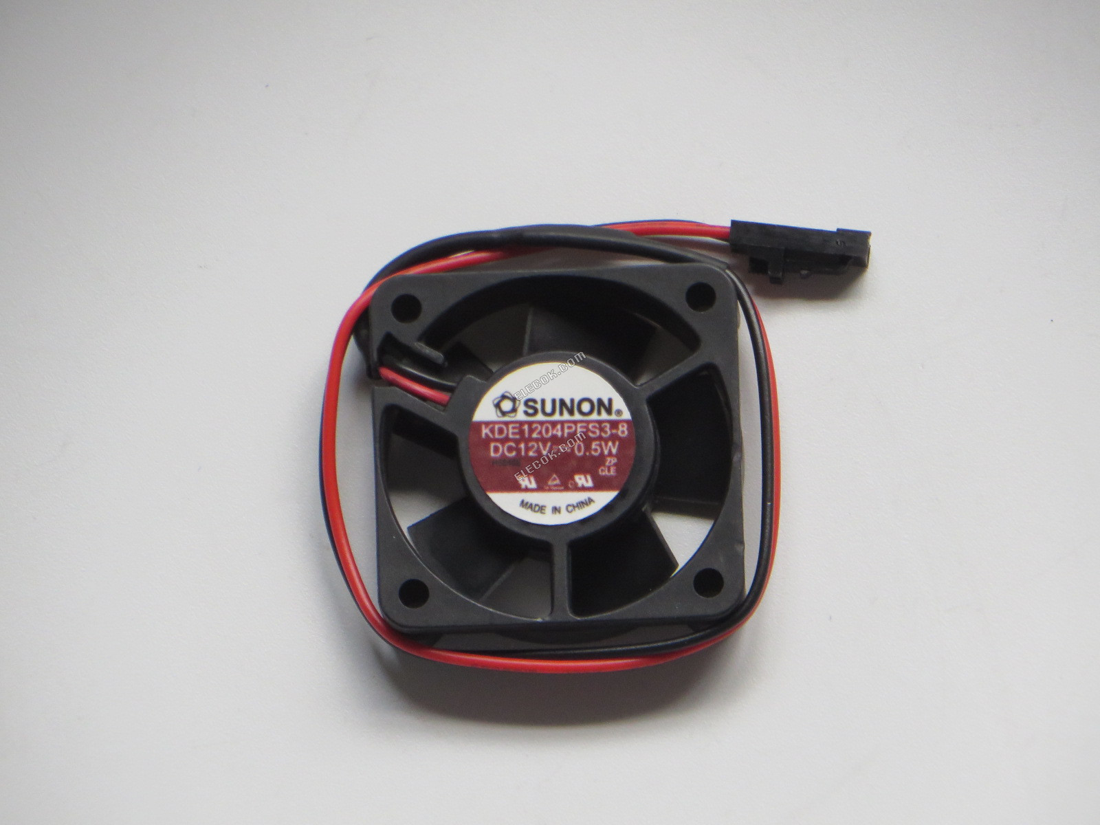 SUNON KDE1204PFS3-8 12V 0.5W 2 Wires Cooling Fan 