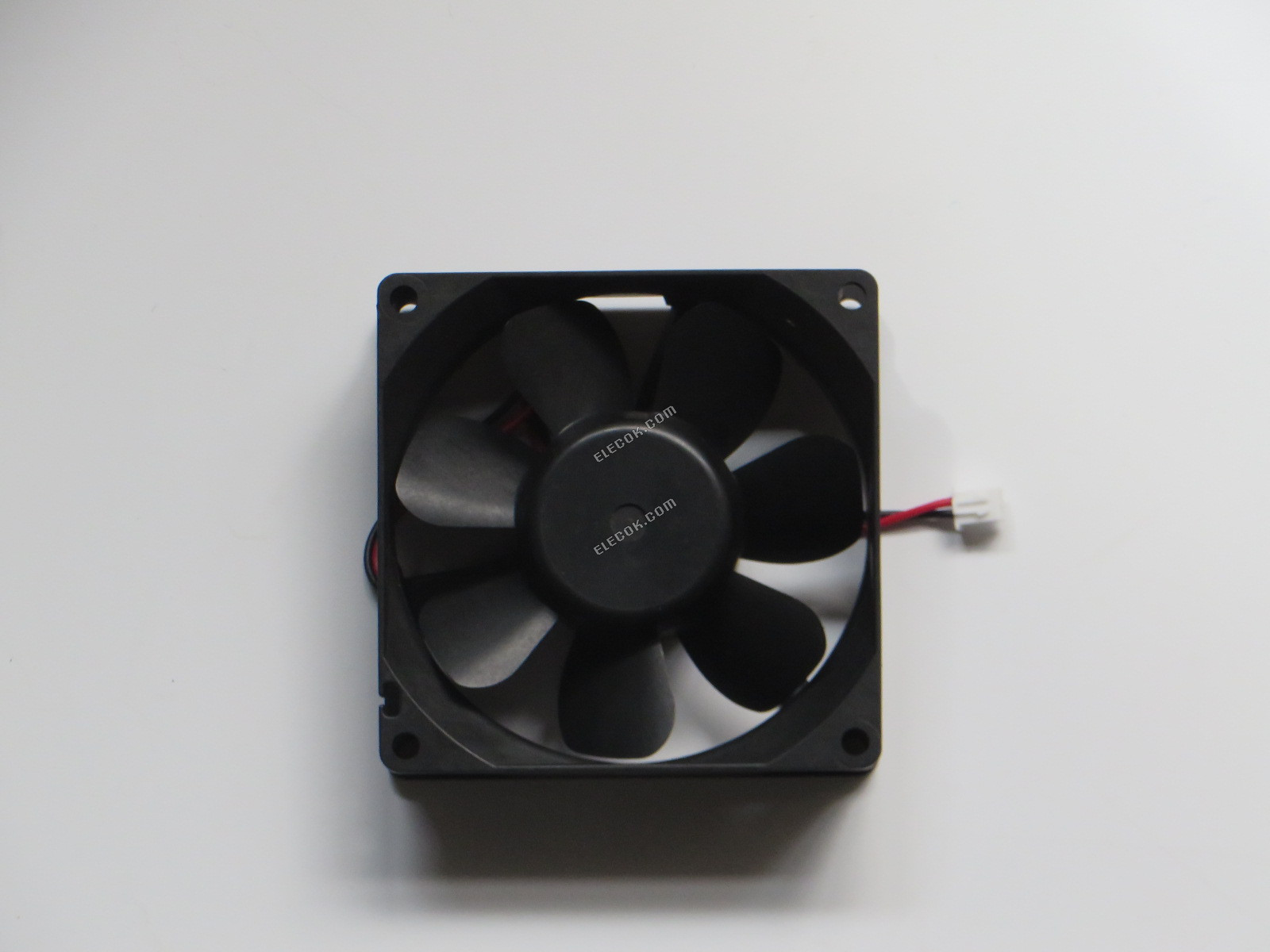 Sanyo 9A0824M402 24V 0,05A 2fios Ventoinha 