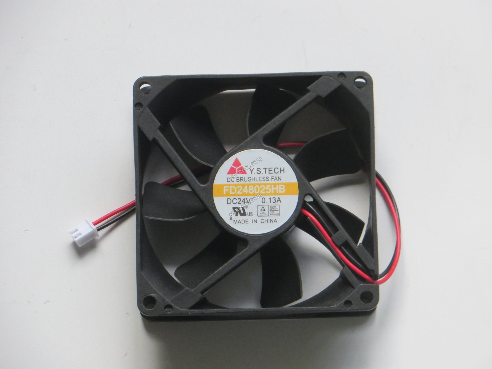 Y.S.TECH FD248025HB 24V 0.13A 2wires cooling fan 