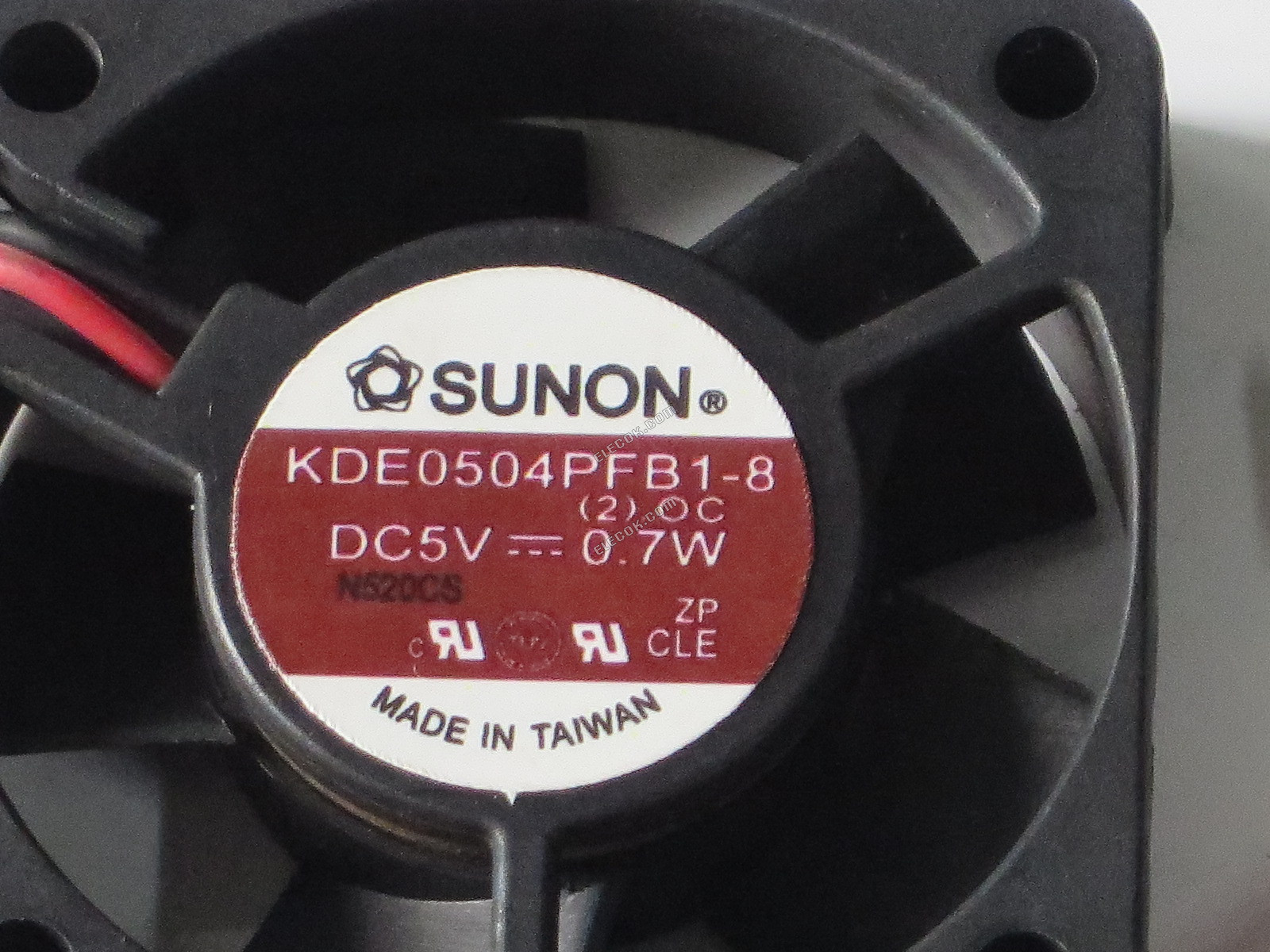 SUNON KDE0502PHB1-8 5V 0.8W 25mm Silent Cooling Fan – 2.5cm, Open Box