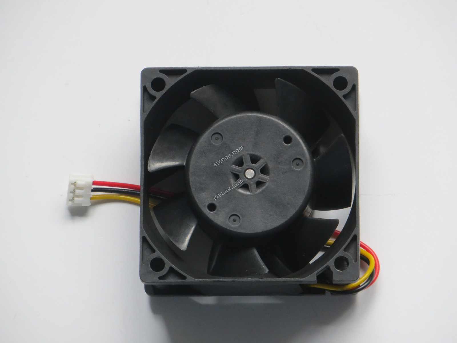 Matsushita MMF-06G12DH 12V 0.10A 1.2W 3wires Cooling Fan 