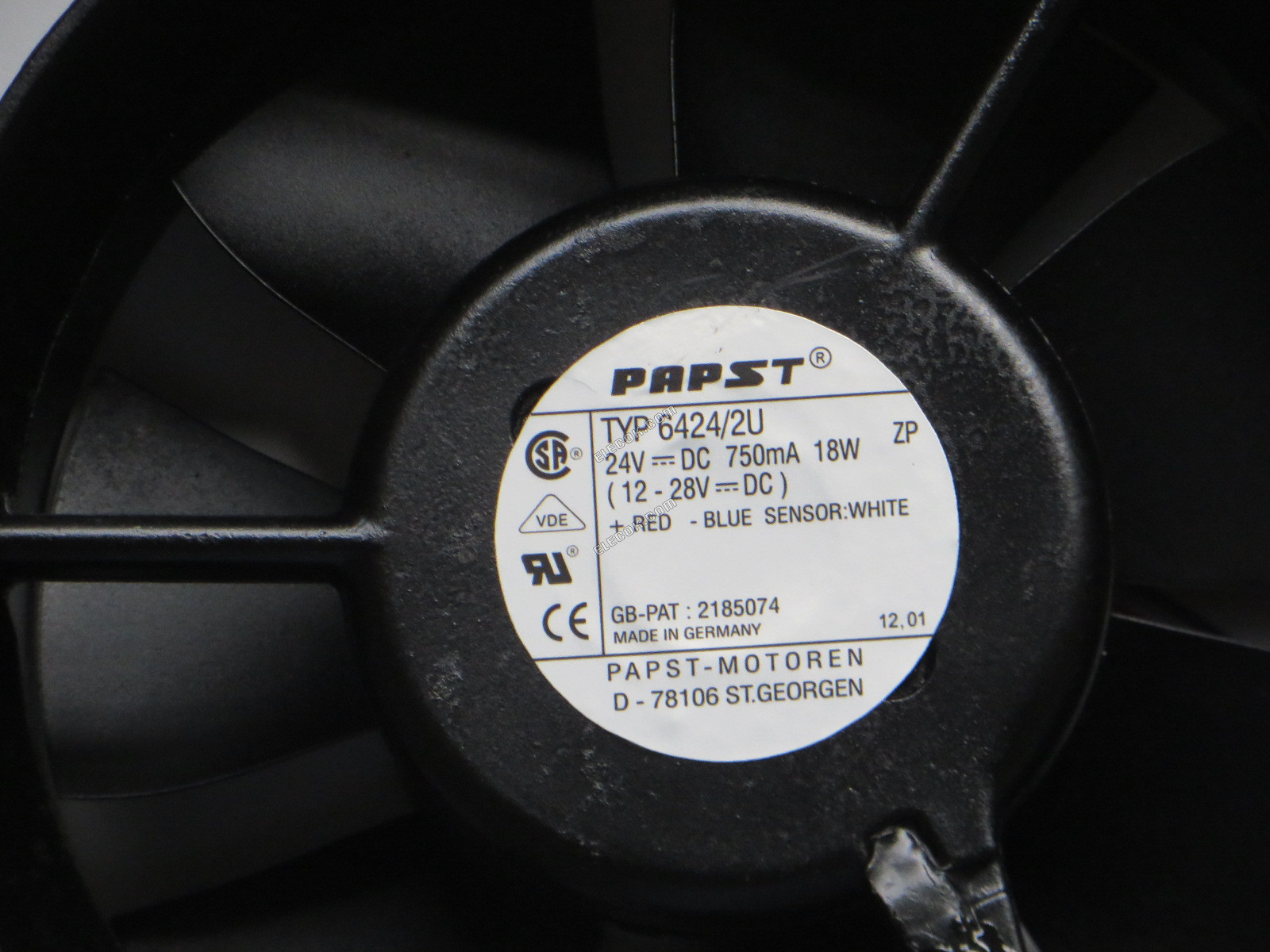 EBM-Papst TYP 6424/2U 24V 750MA 18W 3 fili Ventola Di Raffreddamento, ristrutturato 