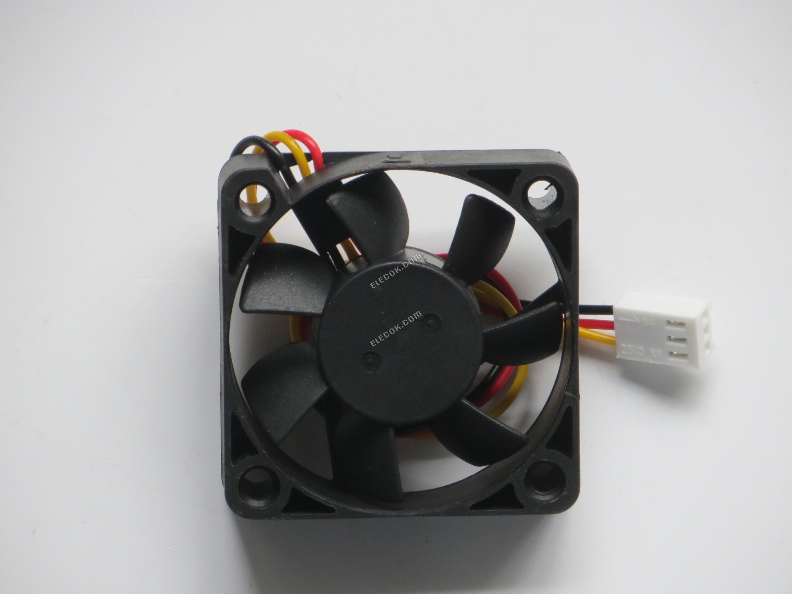 ADDA AD5024VB-D72 24V 0,15A 3 cables Ventilador 