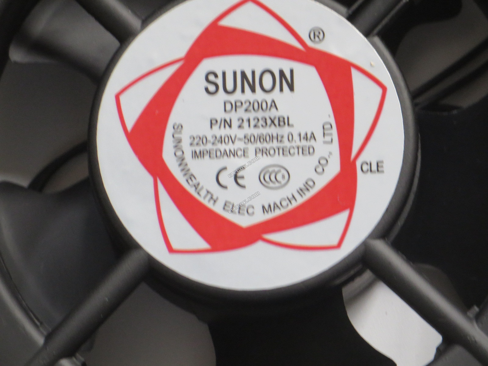 SUNON DP200A 2123XBL 220/204V 0.14A 2wires Cooling Fan 