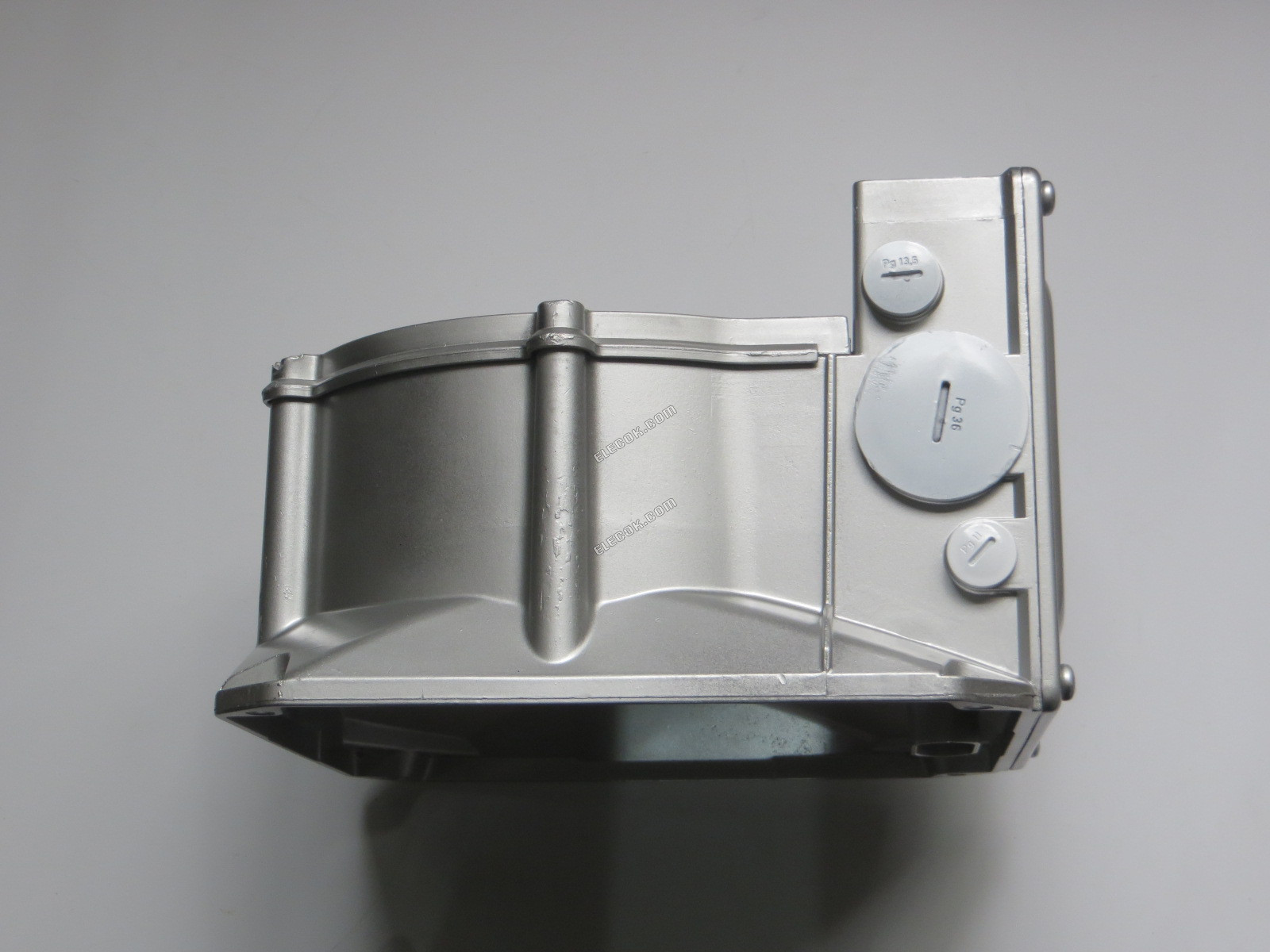 Ebmpapst W2D210-EB10-12 400/480V 50/60HZ 89/130W Ventilador, recondicionado 