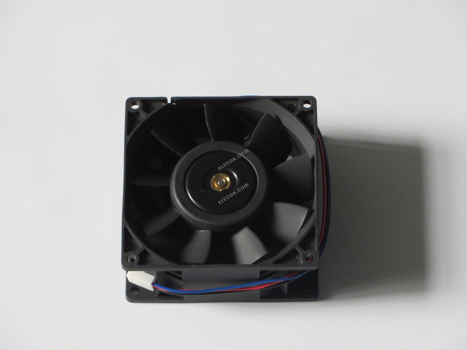 DELTA QFR0924GHE-R00 24V Ventilador De Refrigeración 