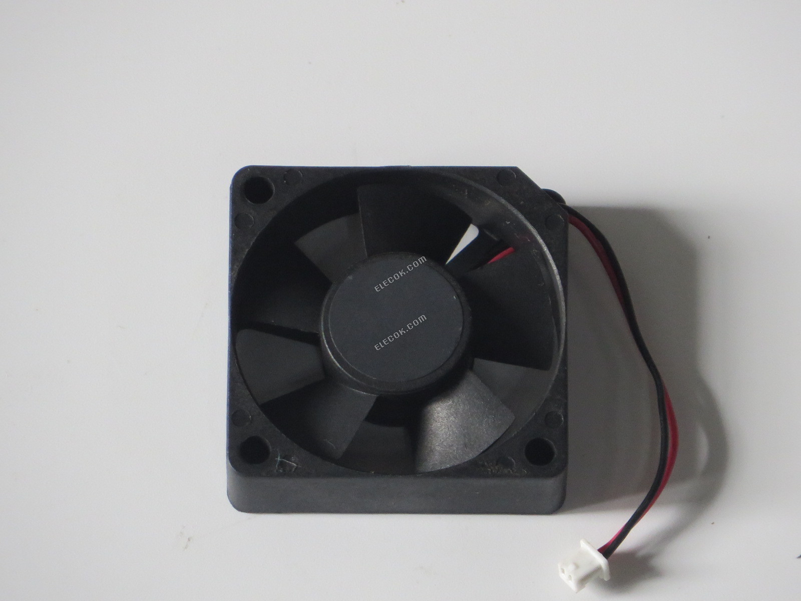 SUNON KDE0535PFV2-8 5V 0.8W 2선 냉각 팬 
