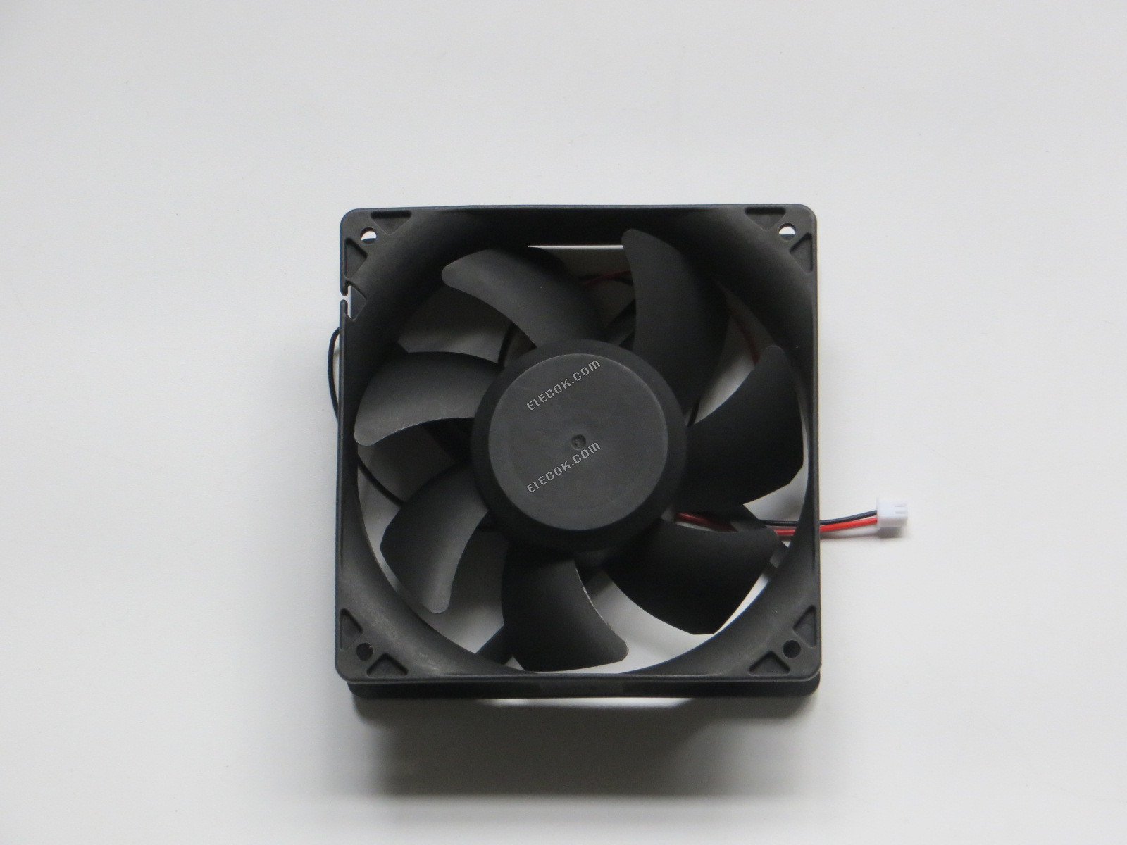 SUNON PMD4812PMB3-A Server - Square Fan 2 .GN.155, sq120x120x38mm, DC 48V 10.6W, 2-wire 