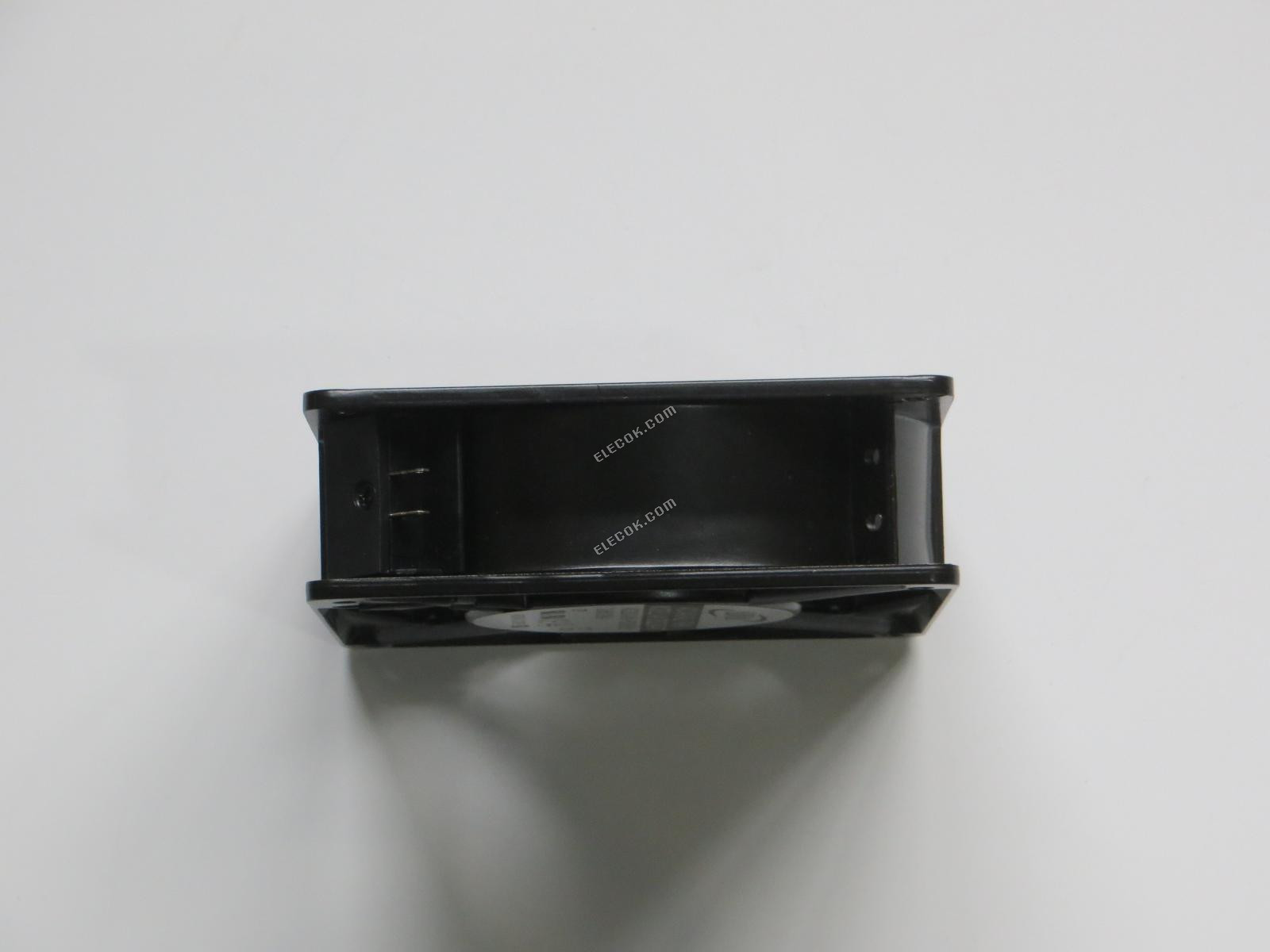 ADDA AA1282DB-AT 220/240V VEKSELSTRøM 50/60HZ 0,06A/0,06A Køleventilator med Terminalstik 