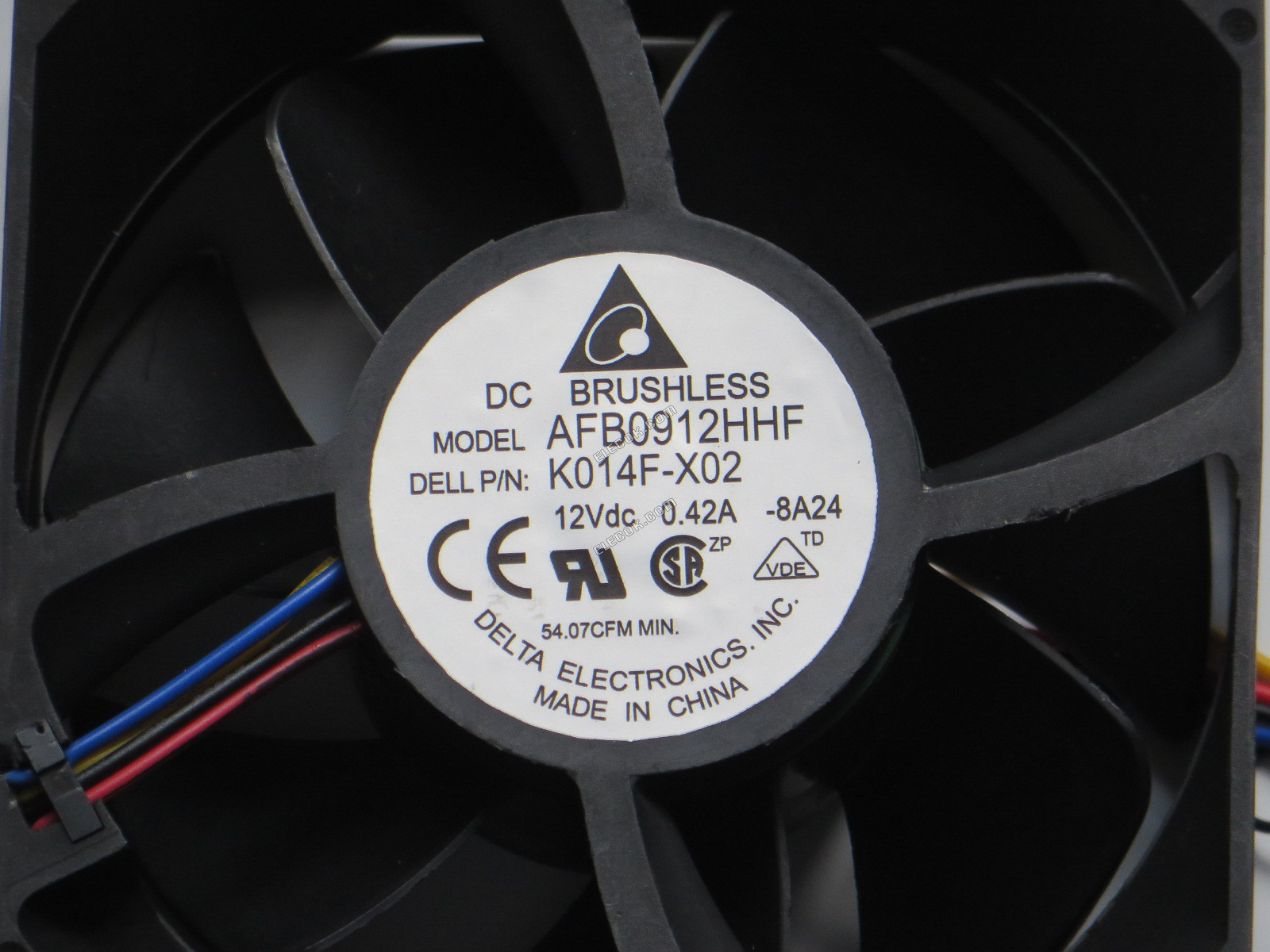 Delta Electronics AFB0912HHF Server - Square Fan -8A24, sq90x90x32mm, DC 12V 0.42A, 4-wire 
