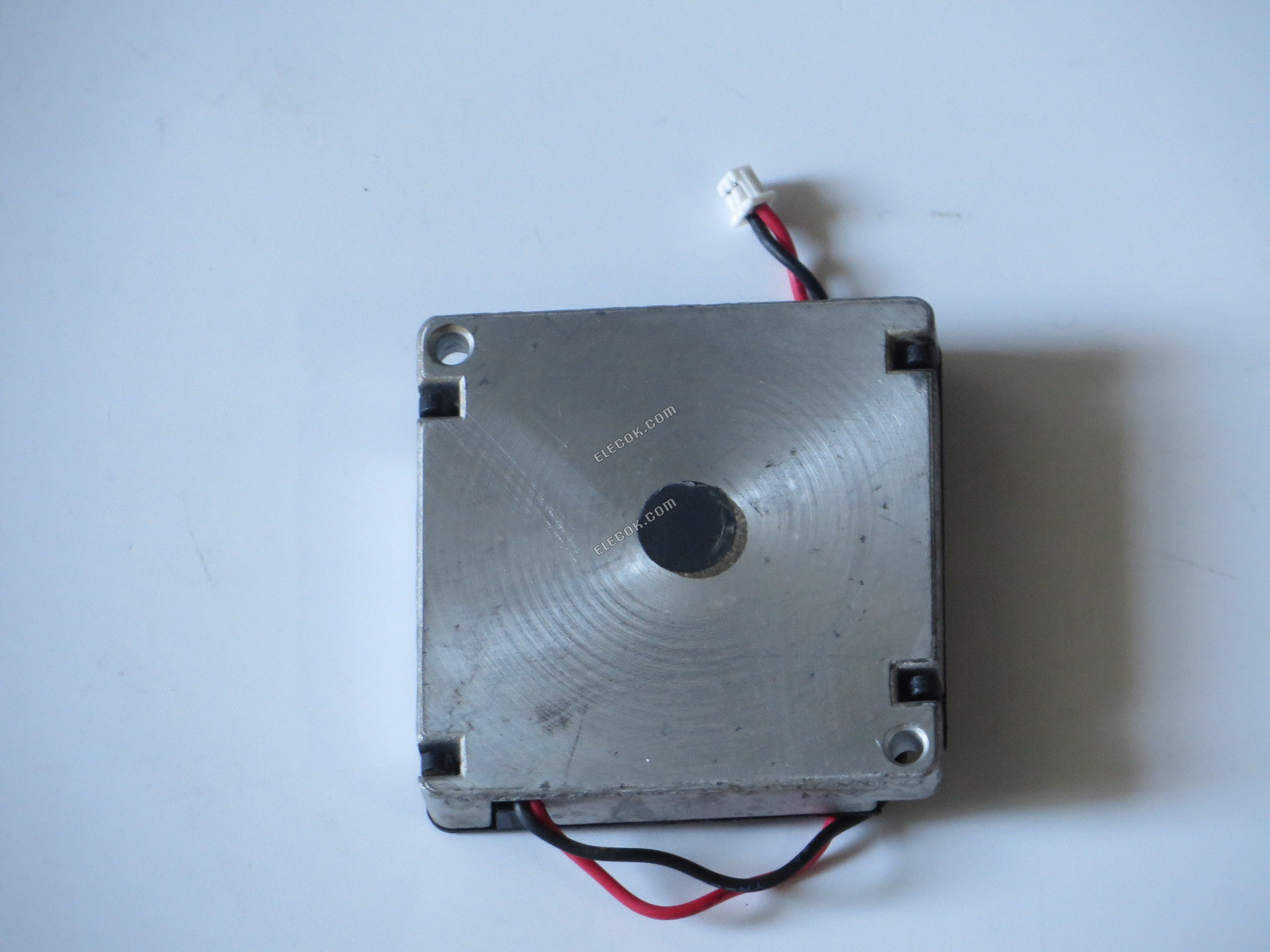 Sunon GB0545AFV1-8 B1824.GN 5V 0.07A 0.35W 2wires Cooling Fan, used 