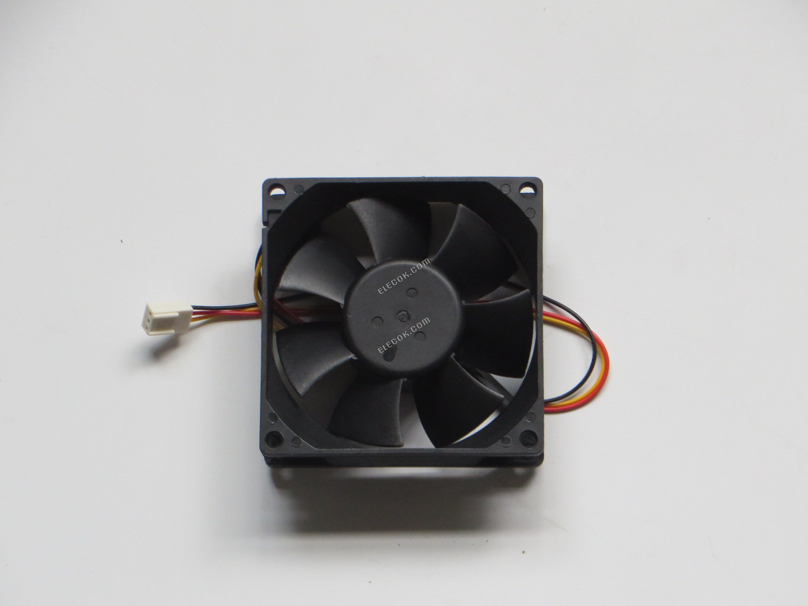 Sanyo 109R0824S401 8025 24V 0.1A 3wires FAN, substitute 