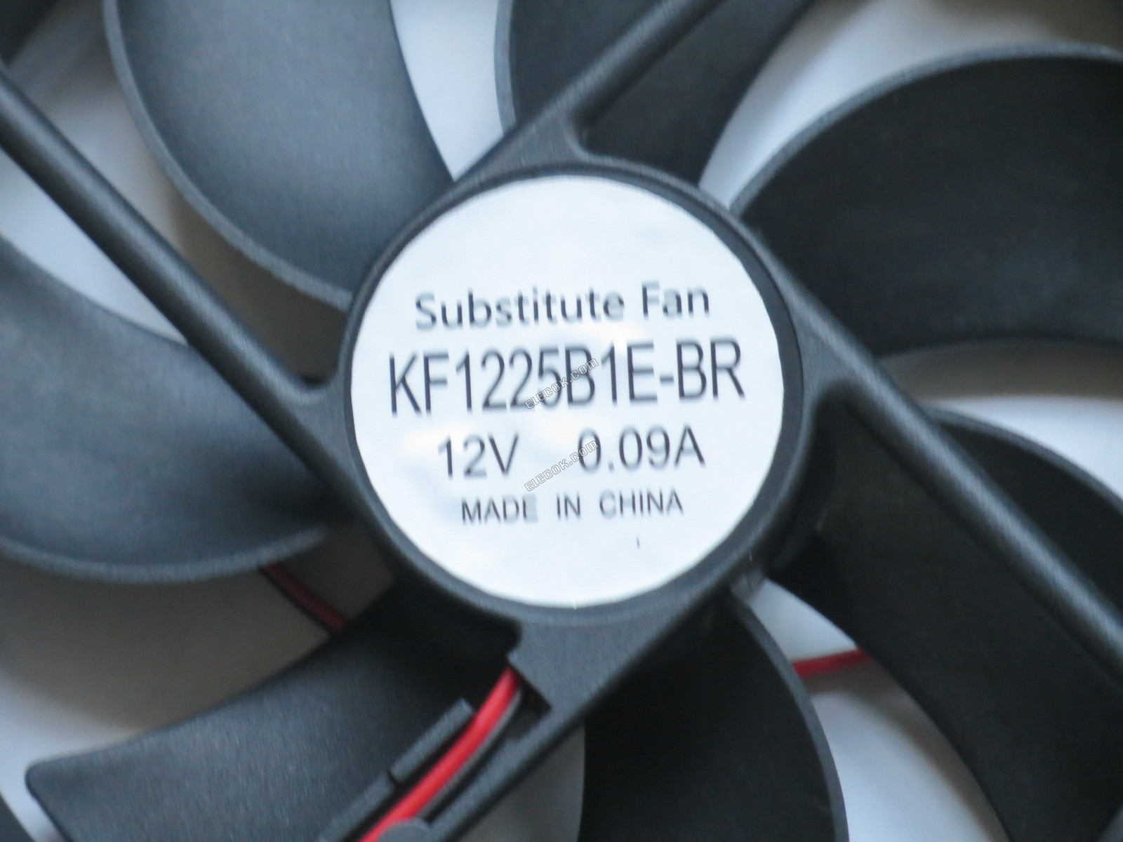 JAMICON KF1225B1E-BR 12V0.09A 12cm 2wires substitute 