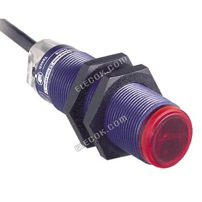 XUB5APANL2 Schneider Proximity Sensor NEW 