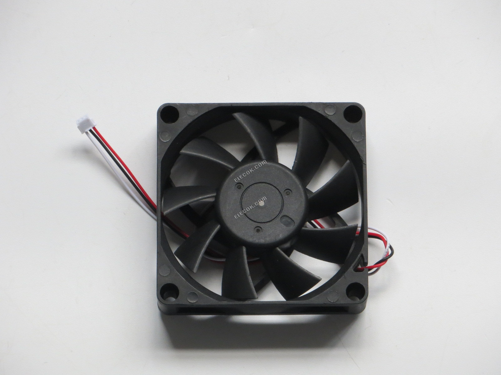 Delta Electronics AUB0712LB 7T63, sq70x70x15mm, 3-wire, 12V 0.14A 
