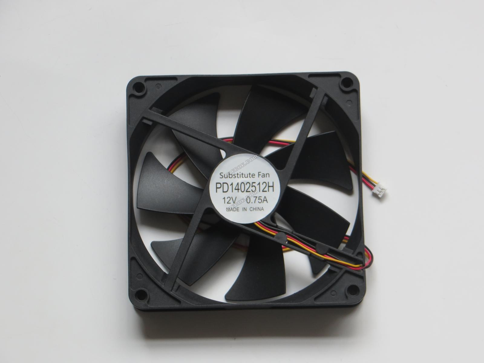 Power cooler PD1402512H 12V 0.75A 3wires Fan, substitute 